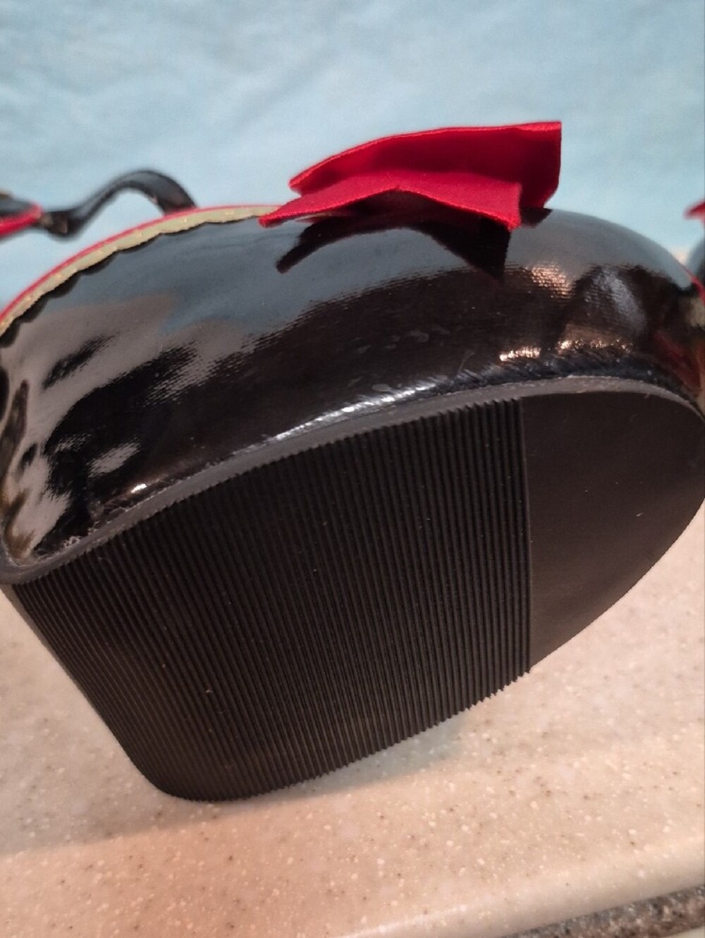Leg Avenue Black Patent Platform Heels with Red Bow and Gold Heel - Picture 9 of 10